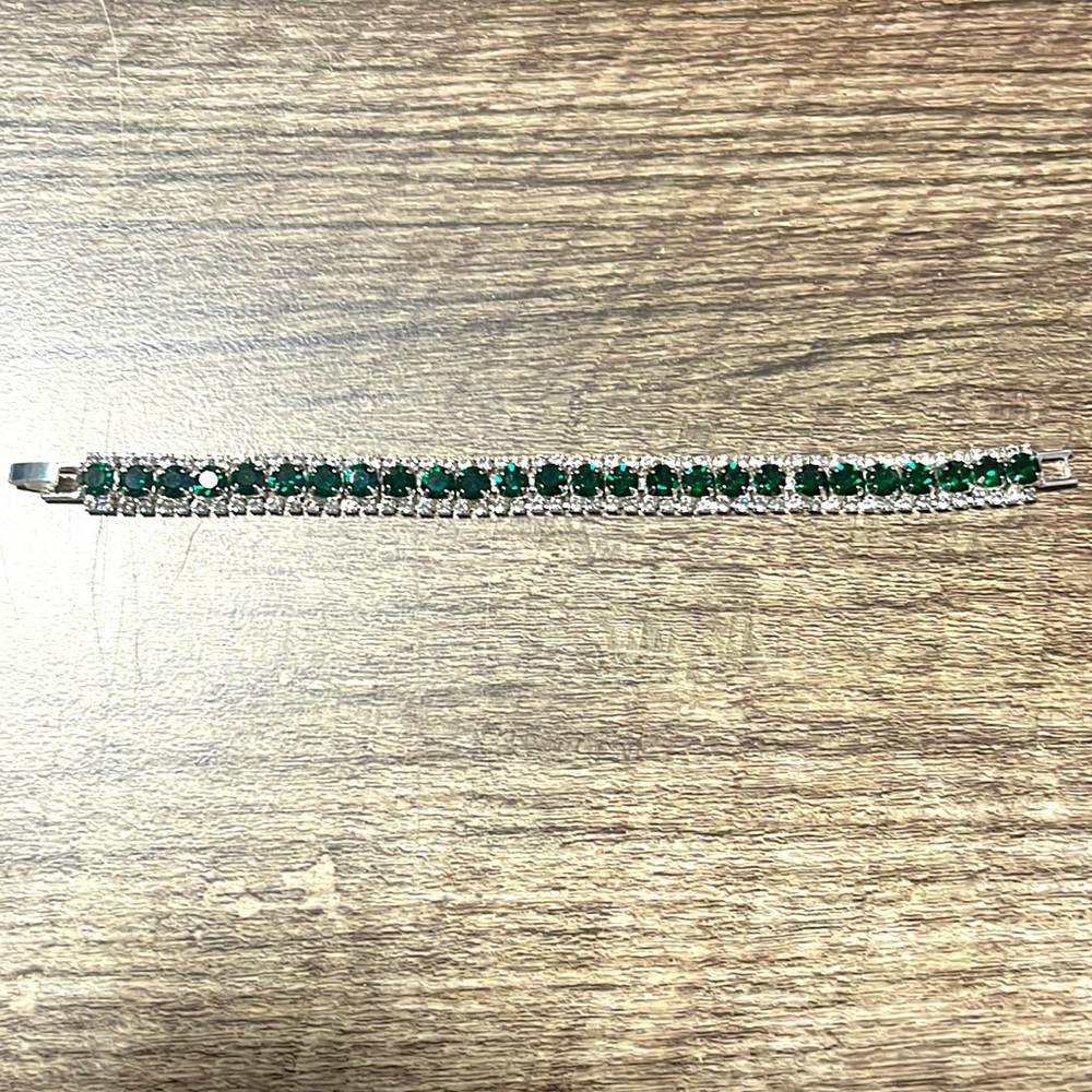 Green Rhinestones bracelet